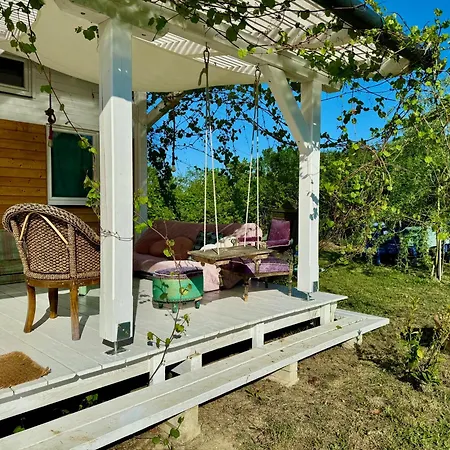 Eco Apartman *